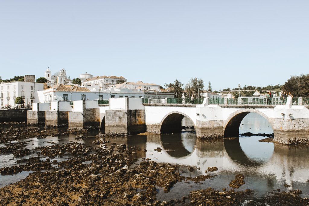 De brug van Tavira