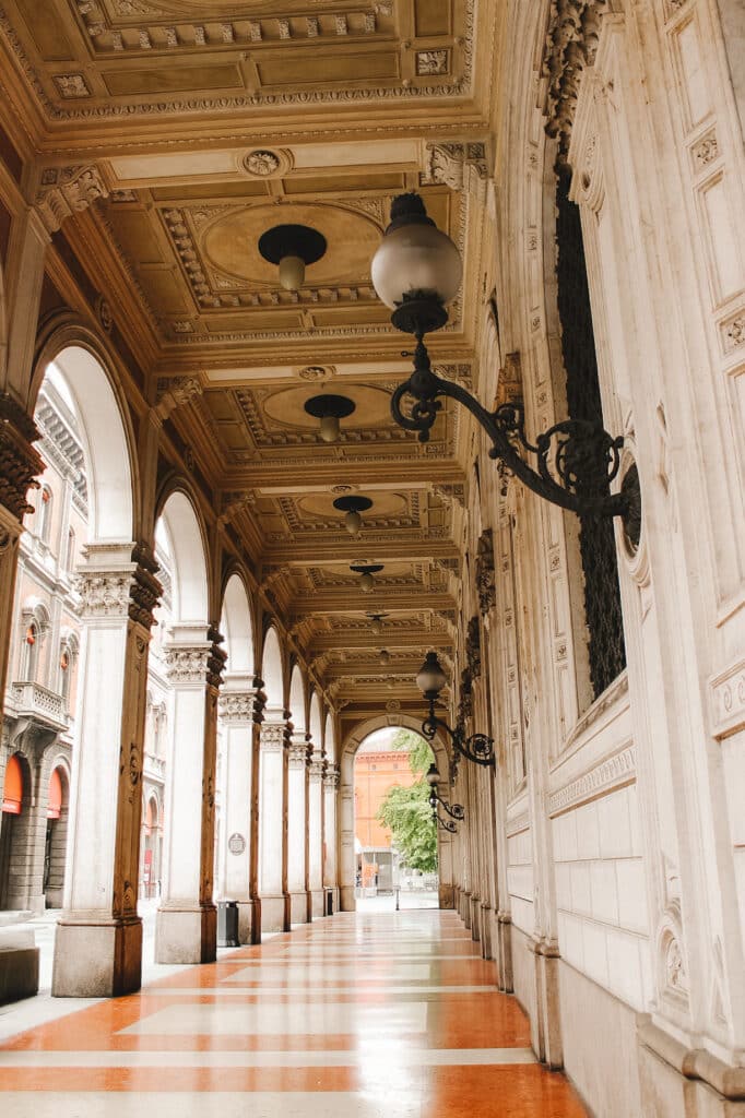 Portici, Bologna